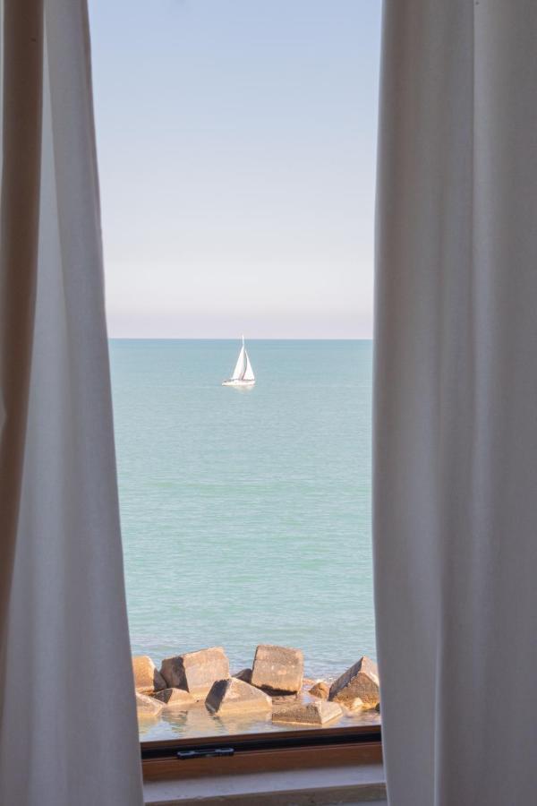 Casa Sant Orsola La Finestra Sul Mare Apartment Молфета Екстериор снимка